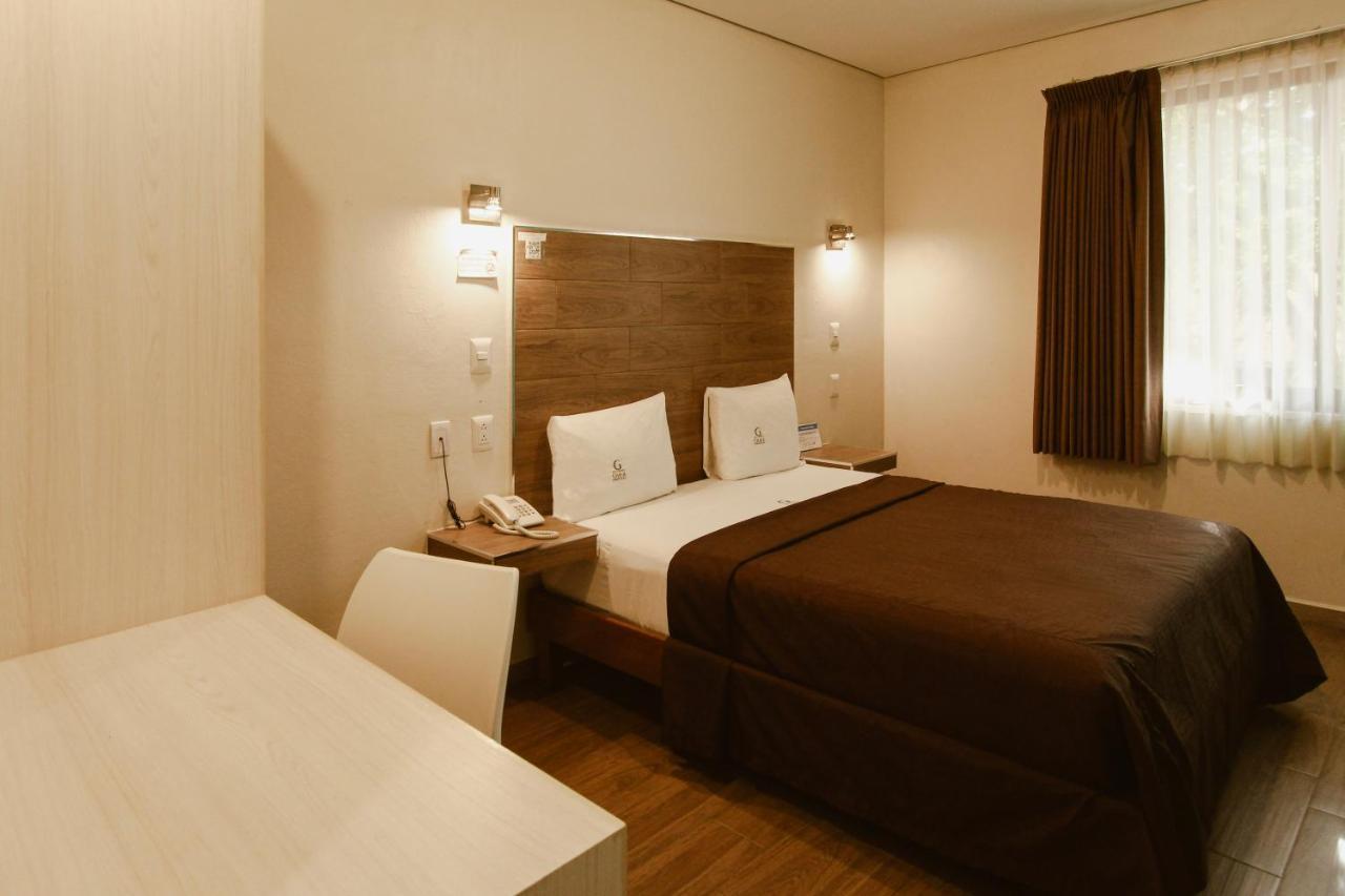 Hotel Guiva Aeropuerto Oaxaca Exteriör bild