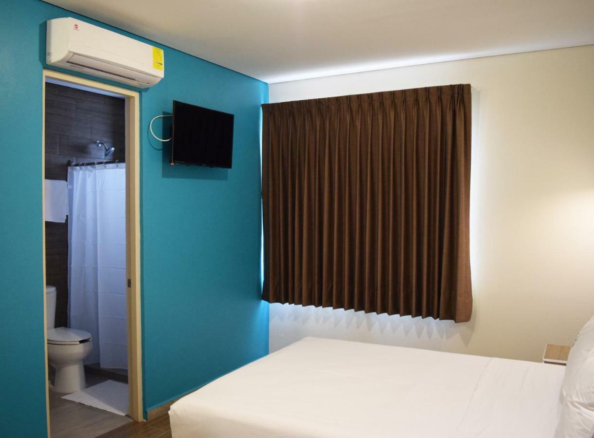 Hotel Guiva Aeropuerto Oaxaca Exteriör bild